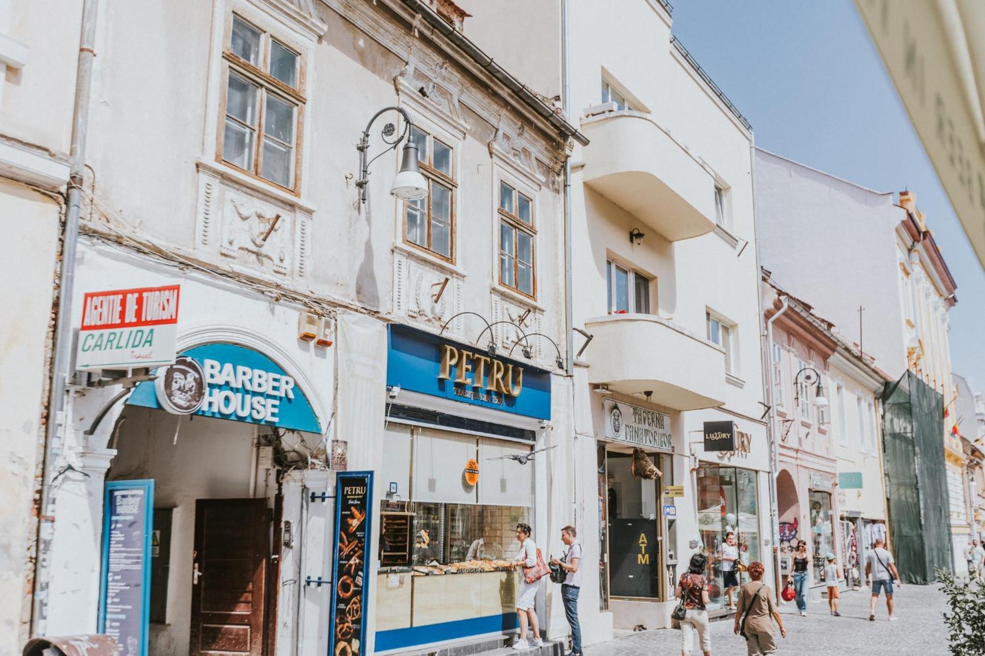 Locart -Cozy Downtown Apartment, Near Black Church With Free Wi-Fi Braşov Exteriör bild