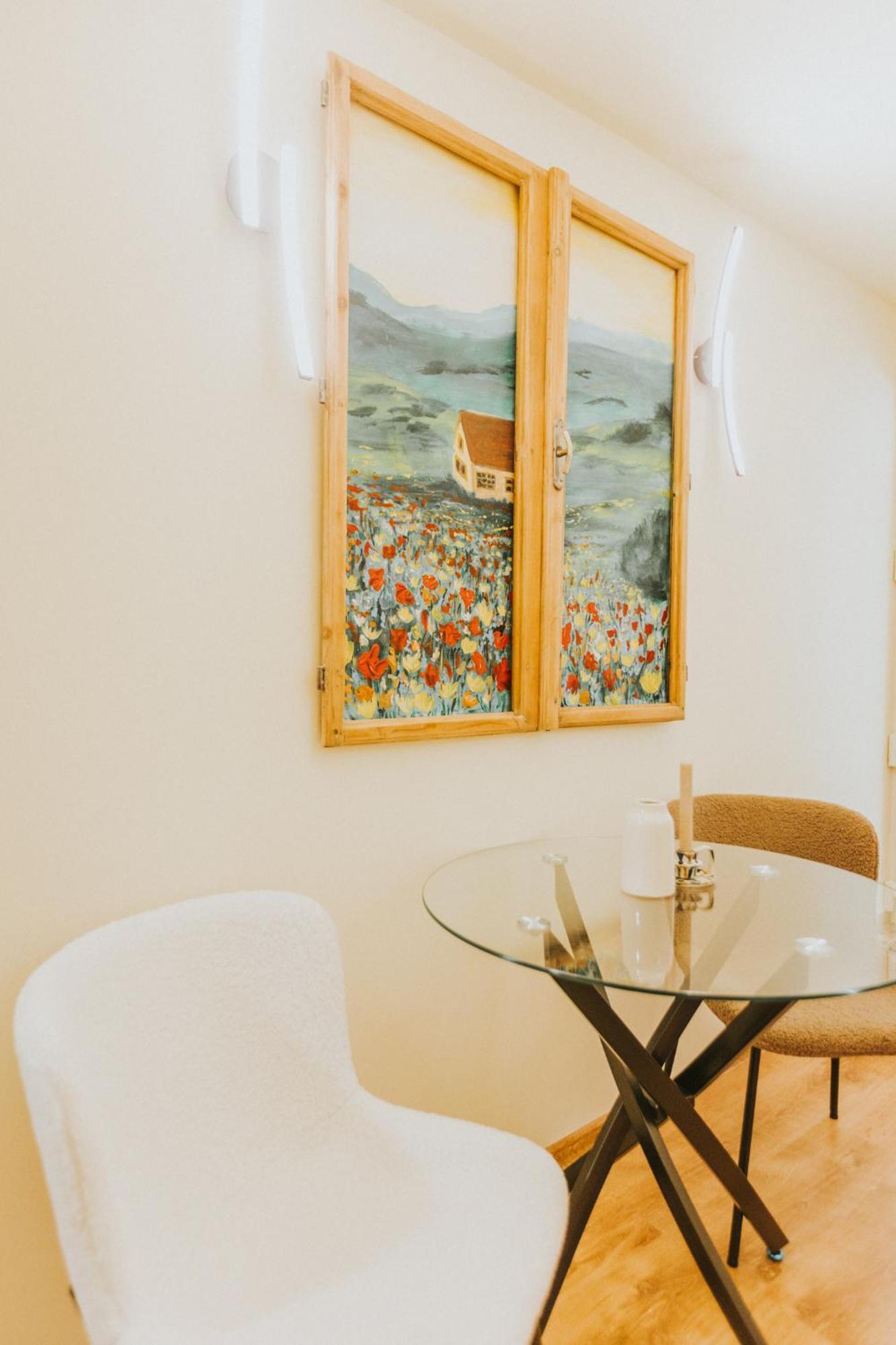 Locart -Cozy Downtown Apartment, Near Black Church With Free Wi-Fi Braşov Exteriör bild